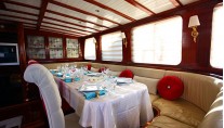 Sagapo - Interior dining